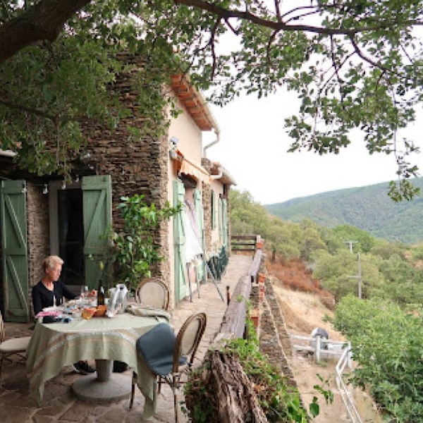 Le restaurant - La Ferme de Peigros - Collobrières - restaurant COLLOBRIERES