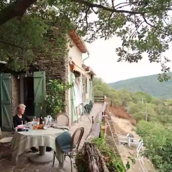 Le restaurant - La Ferme de Peigros - Collobrières - bon restaurant COLLOBRIERES