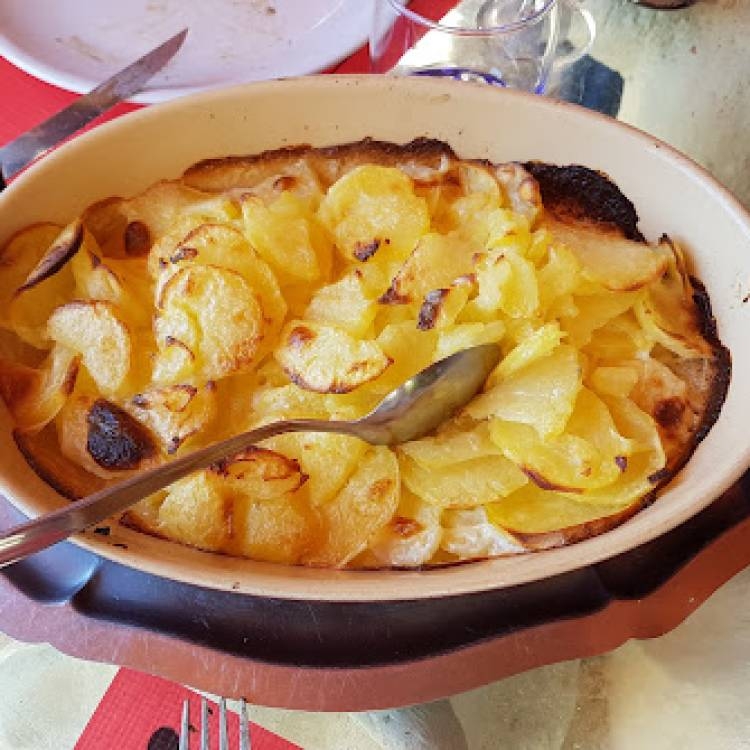 Le restaurant - La Ferme de Peigros - Collobrières - meilleur restaurant COLLOBRIERES